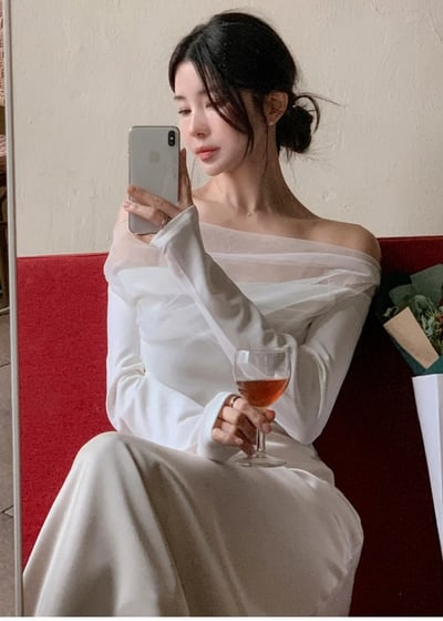 拼接歐根紗側邊抓皺平領上衣2