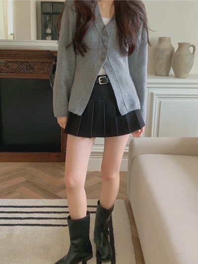 Ｖ領牌釦開衩下擺針織衣5