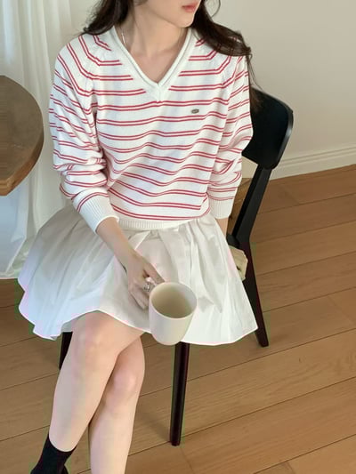 (客訂勿下單）V領休閒條文圓牌logo針織衫8