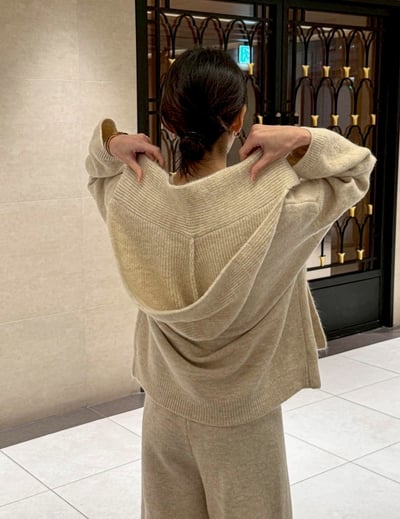 圓領針織上衣+連帽圍巾+長褲三件套SET4