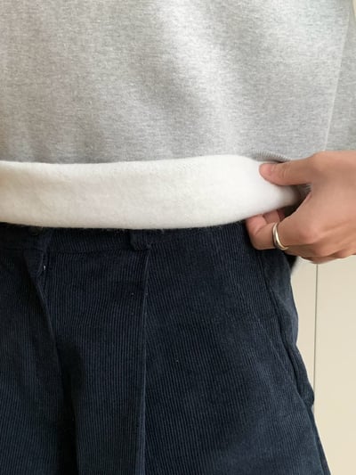 V領刺繡logo內刷毛大學Ｔ10