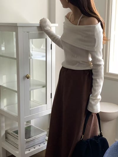 繞頸綁結反摺領薄款針織衣2