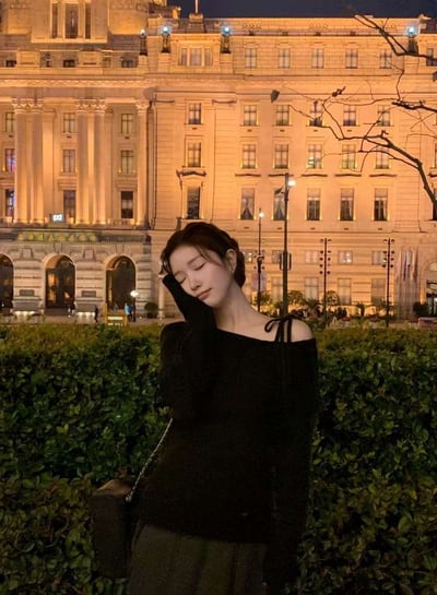 單肩綁結翻領金釦開衩針織衣11