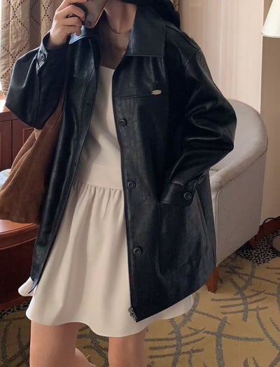 小金牌翻領長版仿皮口袋西外3