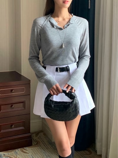 穿插腰帶設計百摺短裙4