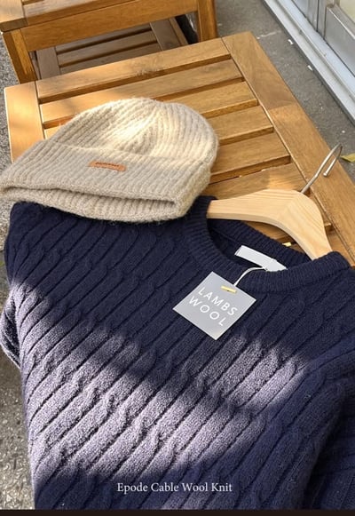 圓領立體扭結麻花羊毛針織衣（羊毛5%)10