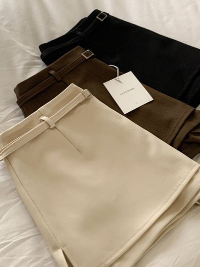 中腰Ａ字西裝短褲裙（附腰帶）10