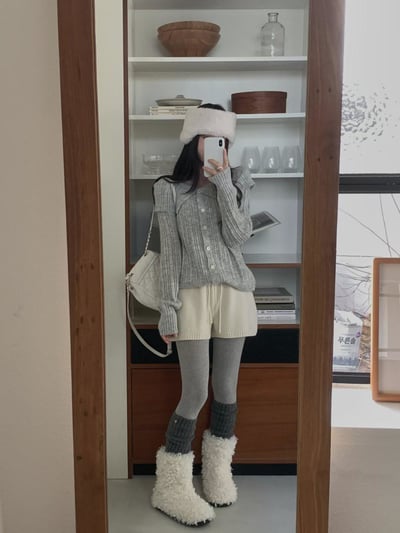 雙面穿大翻領鈕扣造型上衣4