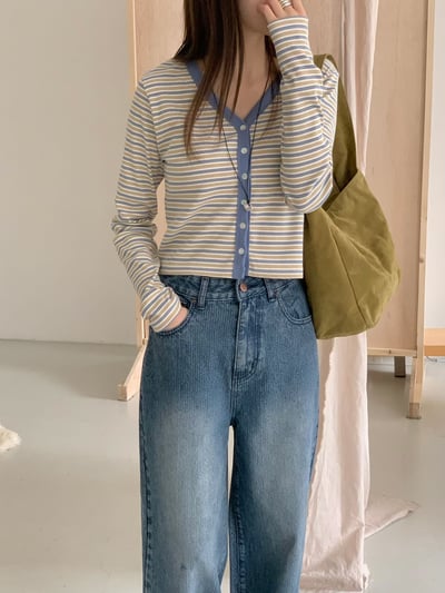 Y領撞色橫條紋排釦針織衫11