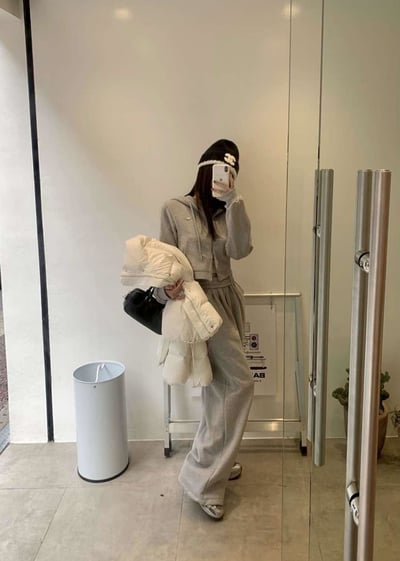 小圓牌休閒短版連帽外+長褲SET1