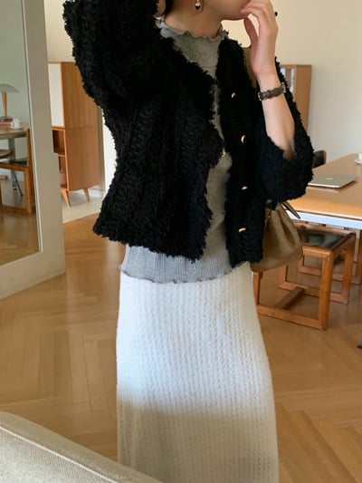 蕾絲滾邊壓皺毛感金釦外套3