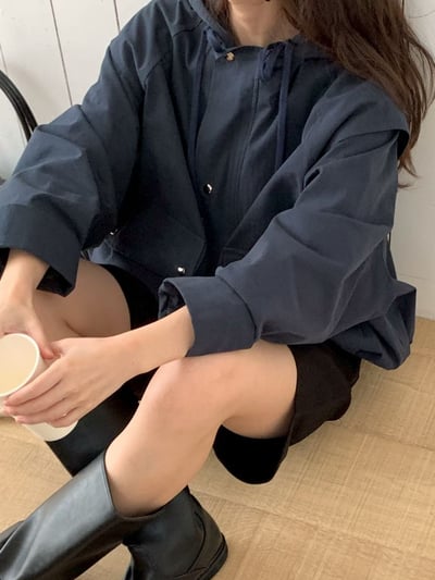 抽繩連帽口袋風衣夾克9