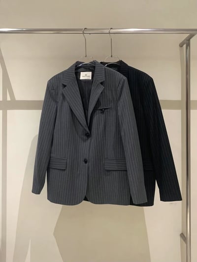 直紋西裝外套＋腰帶不規則短褲裙SET16