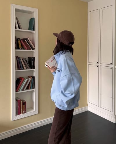 內刷毛刺繡logo拉鍊領大學Ｔ5