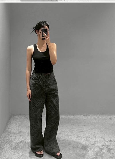 順身豹紋微寬牛仔褲4