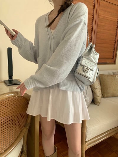 柔軟薄針織雙口袋針織外套3