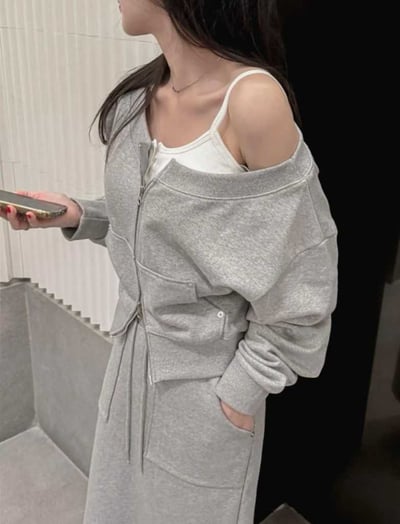 一字領雙拉鍊外套＋雙口袋抽繩棉長裙SET(可拆買）3