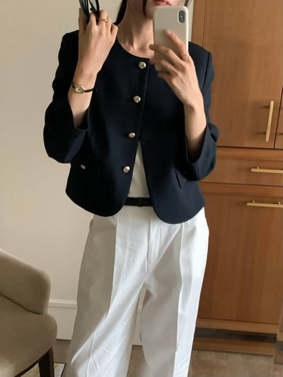 圓領微短版金釦西裝外套1