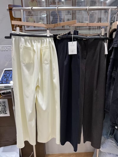 後鬆緊前壓褶秋冬厚款寬褲（附皮帶)11