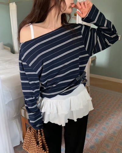 斜肩配色橫條紋薄款Ｔ2