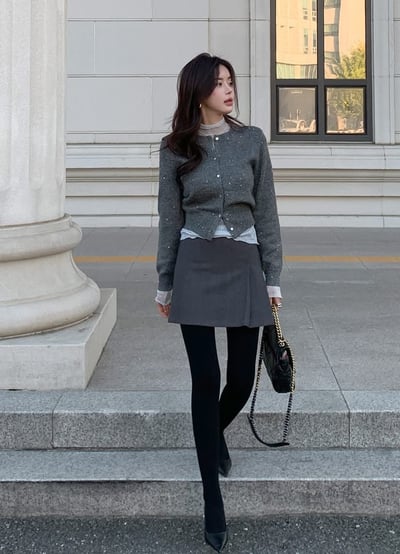 圓領小水鑽薄款針織衫11