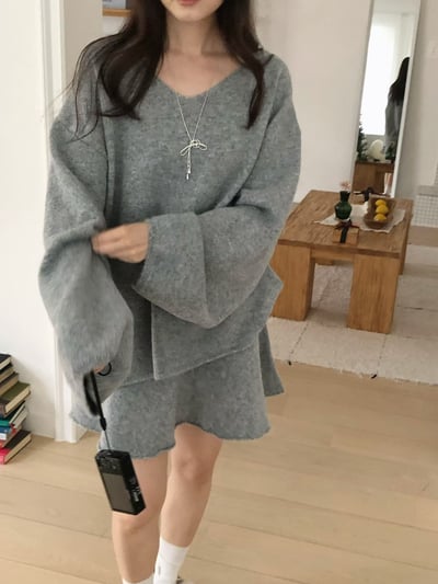 素色Ｖ領寬鬆針織衫＋針織短裙SET4