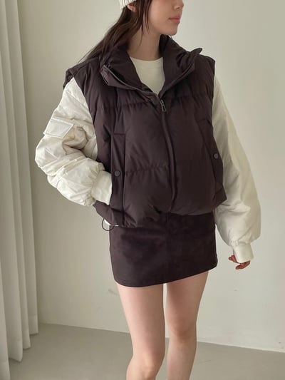 翻領輕巧感蓬蓬羽絨背心2