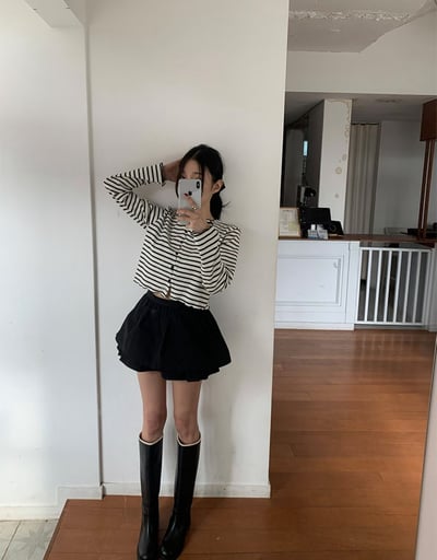 橫條紋排釦捲邊短版針織小外套5