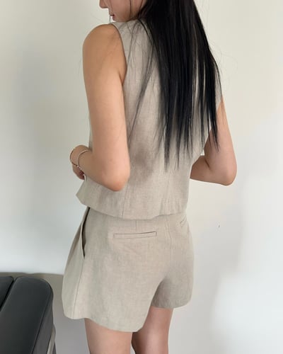 V領西裝棉麻背心＋壓折短褲SET（可拆買）3