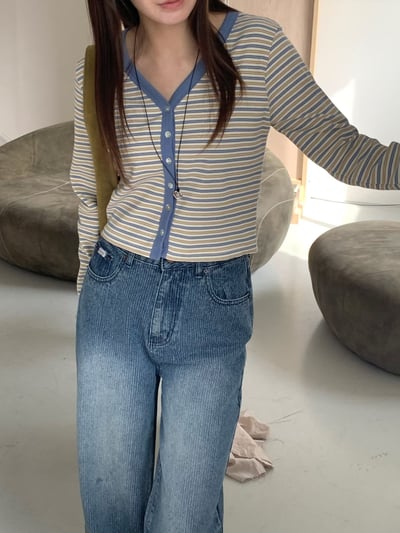 Y領撞色橫條紋排釦針織衫16