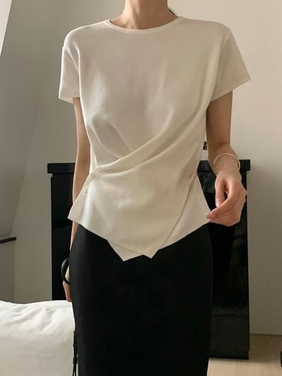 交錯側扣抓皺造型素色Ｔ10
