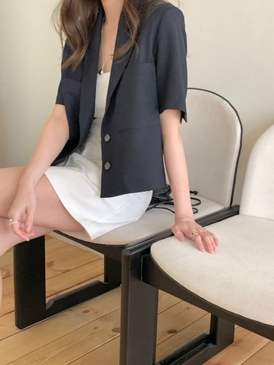刀領雙口袋短版棉麻西外7