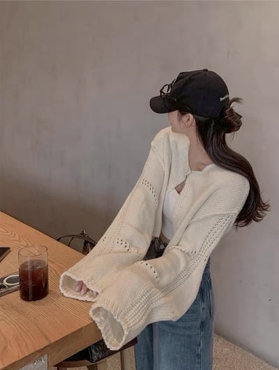 單釦落肩寬袖短版針織罩衫5