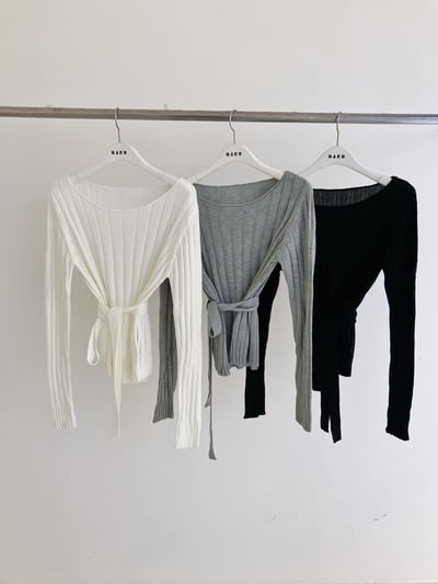 大圓領落肩坑紋針織衣（附綁帶)7