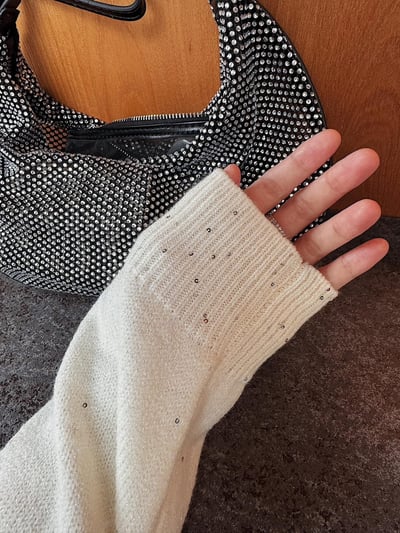 圓領小水鑽薄款針織衫16