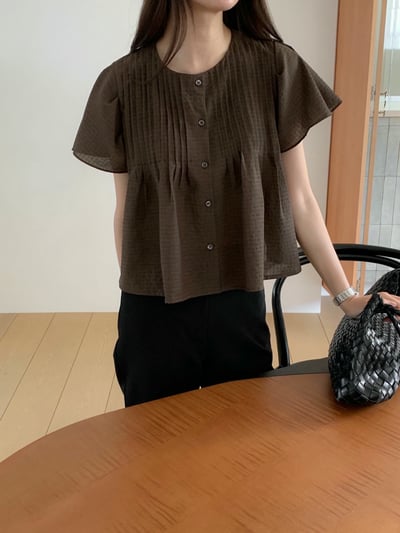 圓領打褶造型壓紋傘擺棉麻衫10