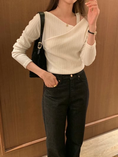 單肩交叉壓紋素色薄款Ｔ3