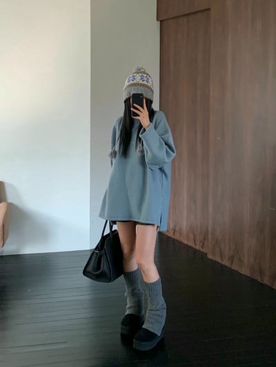 圓領落肩素色魔毛寬鬆上衣5