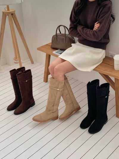 側金釦絨面麂皮低跟長靴(3cm)1