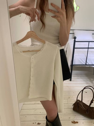 （客訂勿下單）平口細肩背心+蕾絲滾邊珍珠釦小外套7