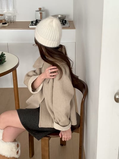 大翻領跳色反折袖手工羊毛外套（100%）3