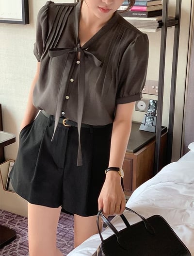 （客訂勿下單)綁結領前壓摺公主袖雪紡衫2