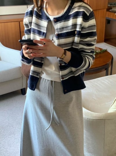 小徽章條紋針織外套上衣8