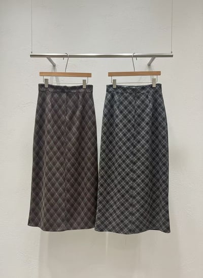 高腰隱藏釦菱格紋磨毛長裙8