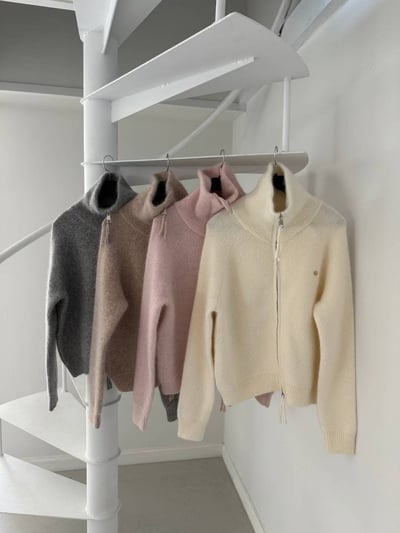 兔毛混馬海毛金屬logo可高領外套9