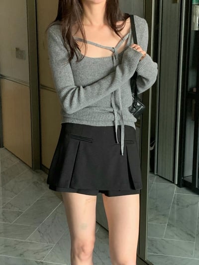 方領綁帶造型針織衣6