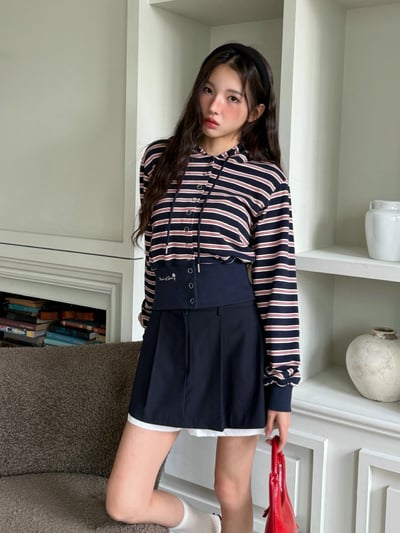 拼接襯料壓摺西裝短褲裙5