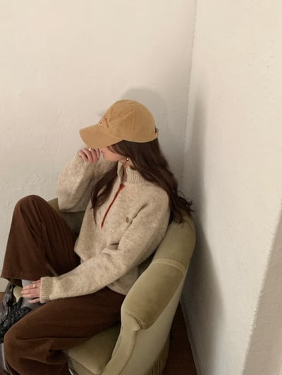 皮革logo撞色半釦領羊毛衣（60％）2