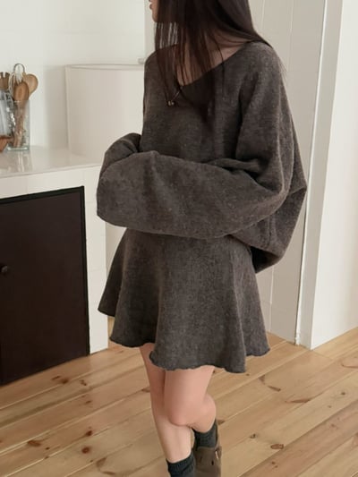 素色Ｖ領寬鬆針織衫＋針織短裙SET8