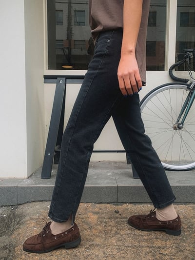 後開衩魔毛直筒黑色小腳褲1